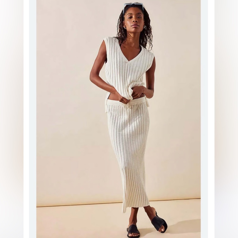 Free people white Veda knit vest skirt set small